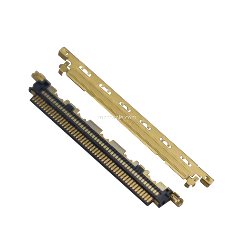20846-040T-01 Entièrement blindé avec verrou mécanique Adapté au transfert de données à haut débit (20 Gbps/ligne)