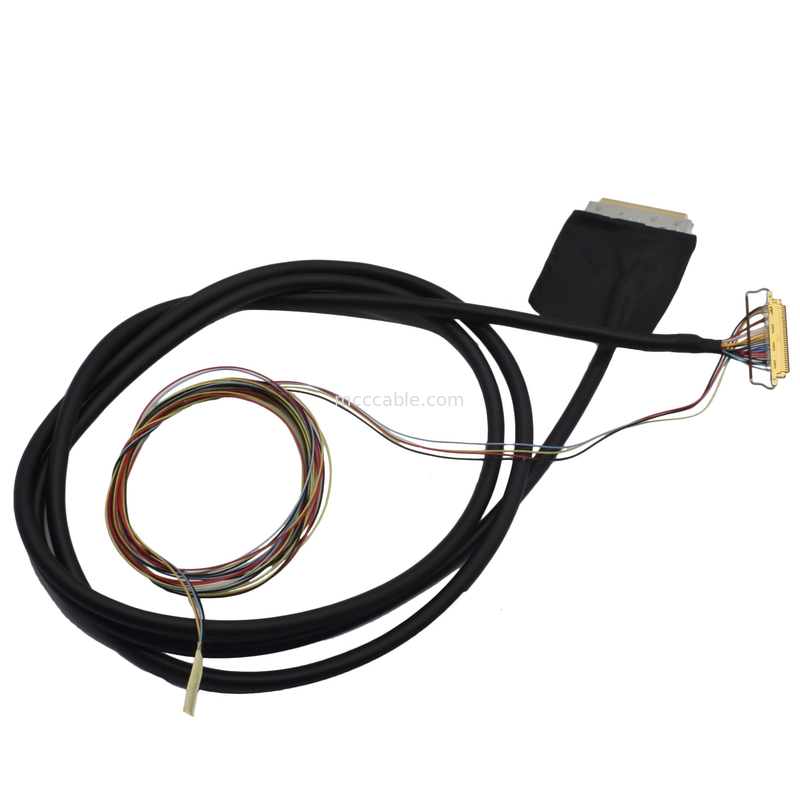 20846-040T-01 Entièrement blindé avec verrou mécanique Adapté au transfert de données à haut débit (20 Gbps/ligne)