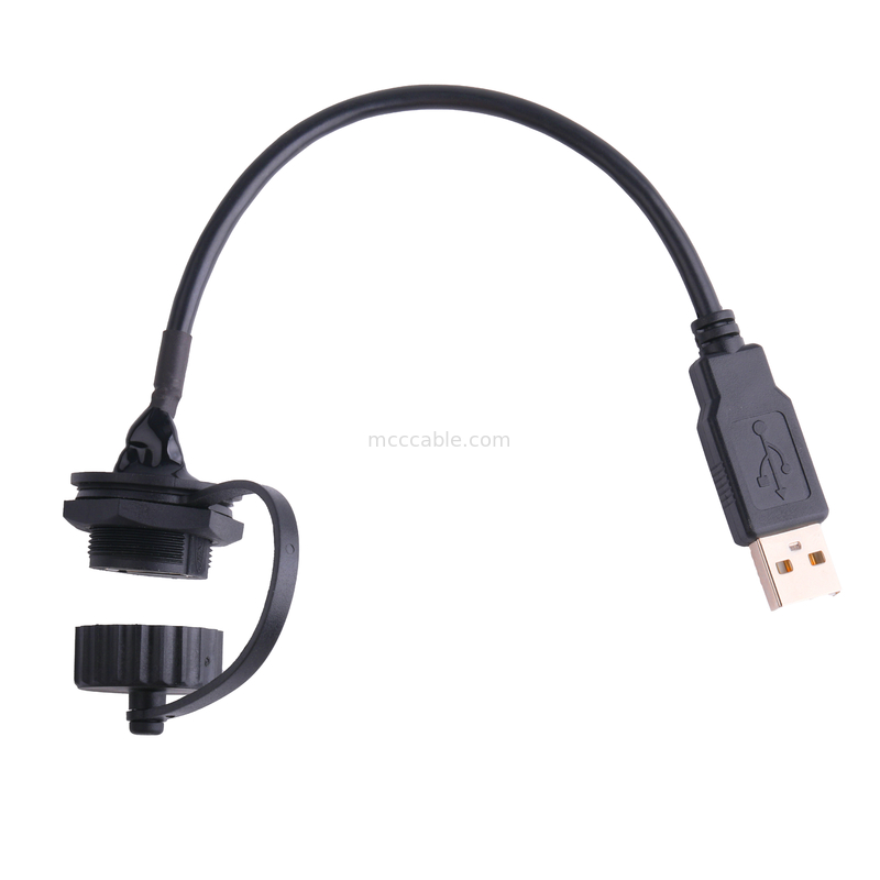 USB 2,0 un connecteur femelle avec le bouclier et le chapeau à l'usb d'USB 2,0 A câble sur mesure