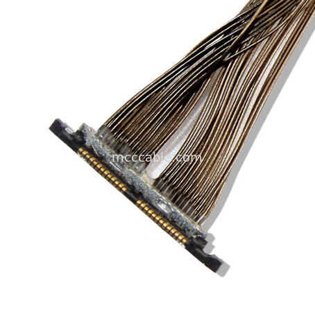 0.3mm Micro câble coaxial DF56 26P 0.3SD Pour connecteur de caméra de drone et connexion mécanique