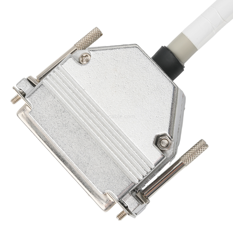 300V D Sub Conn tube de rétrécissement thermique pour femme Db50 boîtier alliage nickel OEM / ODM