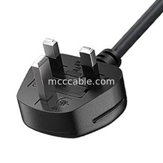 C13 vers le Royaume-Uni Corde d'alimentation Bs1363 18awg 250v Longueur Adapté à la plupart des ordinateurs, imprimantes et autres appareils