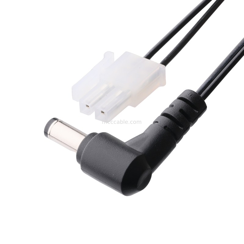 DC Plug 2.1*5.5mm Type de soudure en PVC Apparence moulé sous 90 angles à MOLEX 39012020 PITCH 4.2mm 1*2P