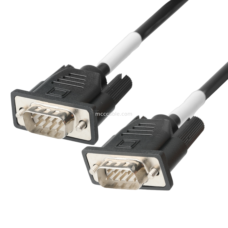 D-SUB-9Pin TYPE SOLDER mâle carcasse nickelée en caoutchouc blanc au connecteur D-SUB-9Pin FEMME OEM/ODM