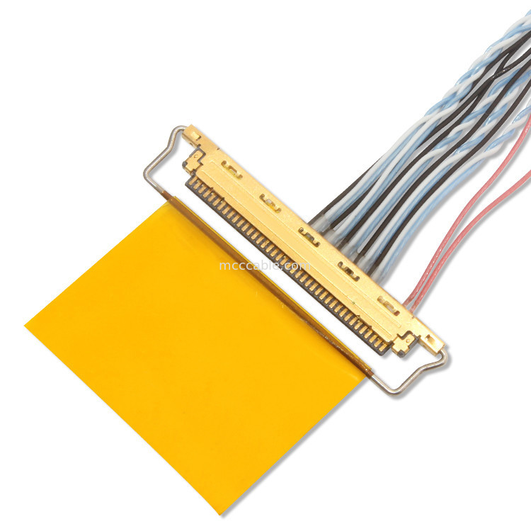 1.25mm 0.5mm Lvds câble coaxial Df13 30ds 1.25 à 20453-240T-03 0,5 mm de hauteur