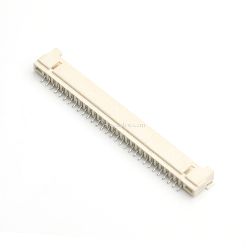 Connecteur PCB haute performance 30 pin 1,25 mm avec transmission de puissance et harnais de fil personnalisé