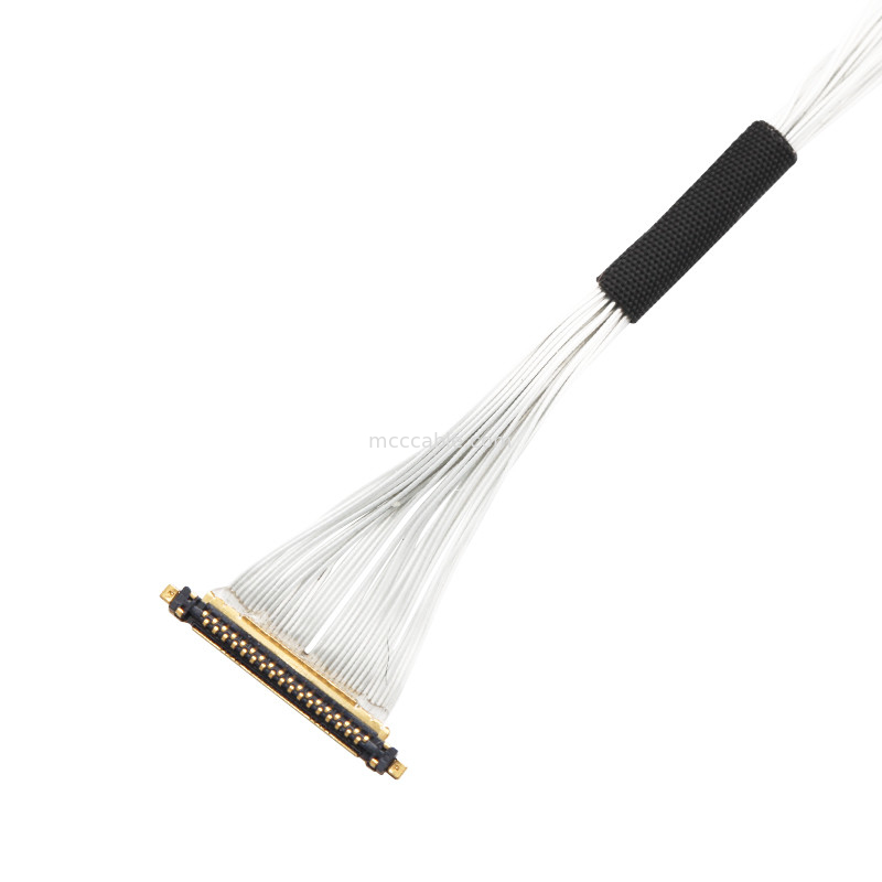 Assemblage de câble UAV Lvds Edp Assemblage de câble 0,25 mm Pitch 20531-034T-02 à Jst Auhr-05v-H 34 broche Micro câble coaxial