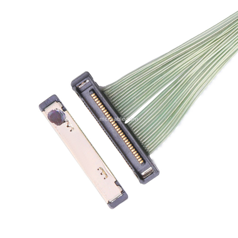 35P Micro câble coaxial 20380-035t-06 connecteur Lvds 0,4 mm angle droit de l'envers