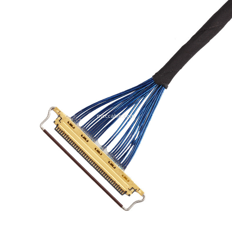 Lancement 20453-330t-13 d' 0.5mm de câble d'informatique de 44AWG SGC LVDS à 20453-340t-13