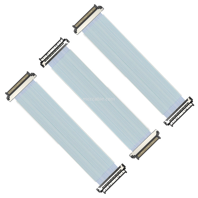 0.4mm USL20-30SS-030CH Micro câble coaxial micro-bent capable d'affichage de téléphones intelligents pliables